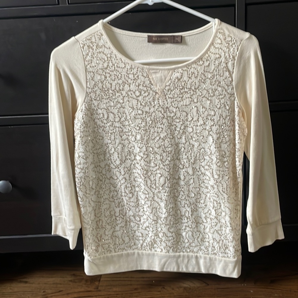 ✨ 2 for $15 ✨The Limited XS - Cream Lace/Sequin 3/4 Sleeve